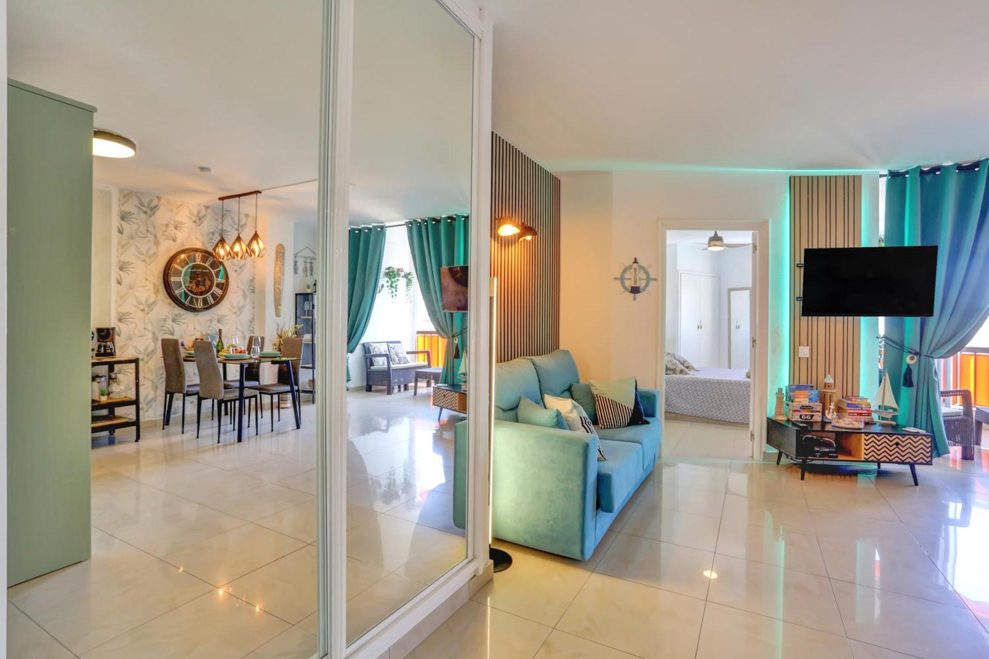 Luxory Dreamy Sunset, Seafront, Direct Access To The Promenade,Wifi,Pool,Free Parking Apartment Los Cristianos  Exterior photo
